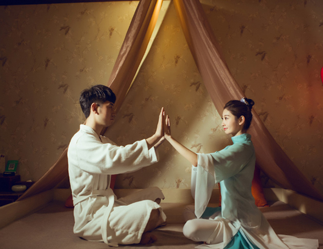 青岛黄岛水疗与创造力：当大脑在漂浮中重启